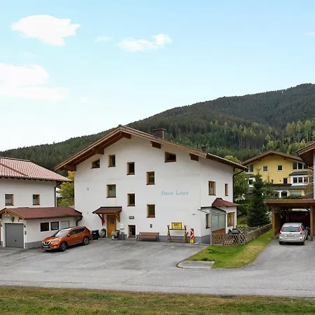 Haus Lowe 1 Stock Nr 3 Апартаменты